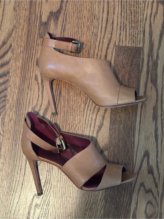 Coach Shoes - Coach Manhattan Tan Leather Ankle Strap Heels Stilettos Size US 7.5 B